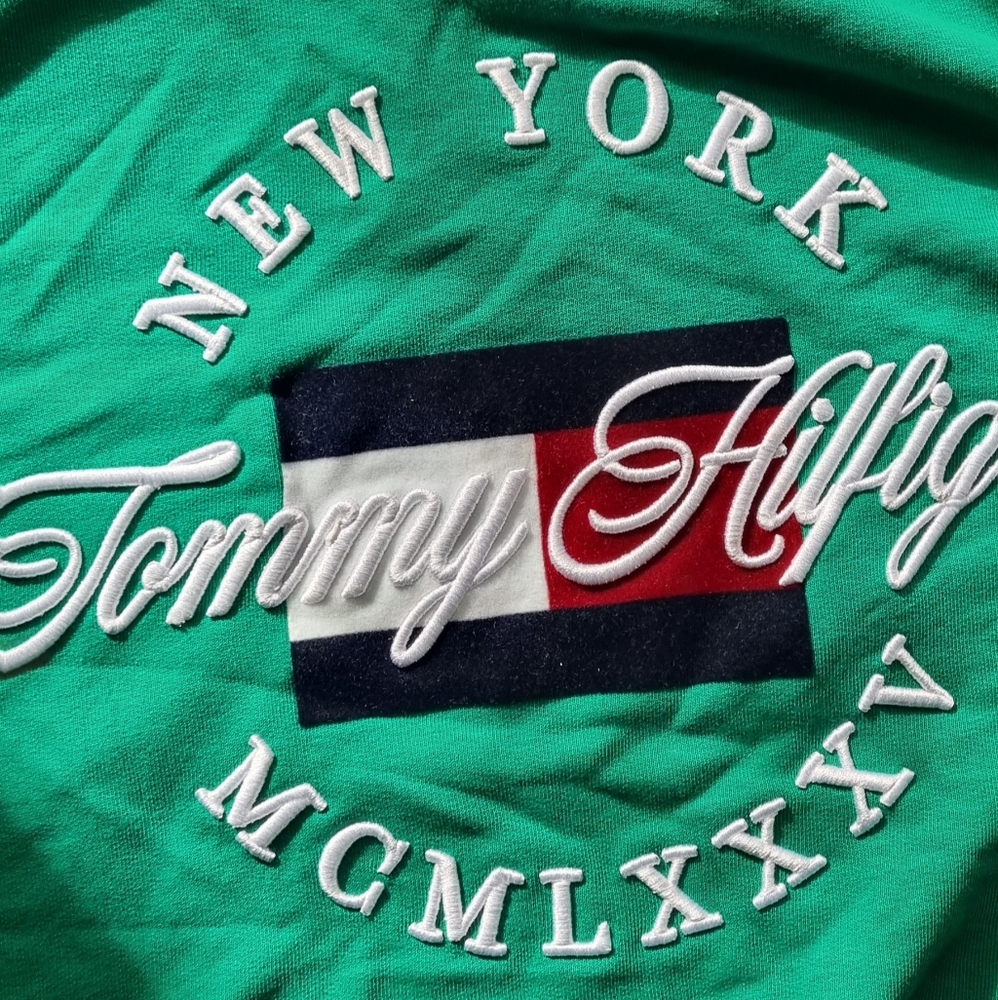 Tommy Hilfiger Women's Lola Embroidered Logo Crew Neck Sweatshirt Green - Picture 7 of 10